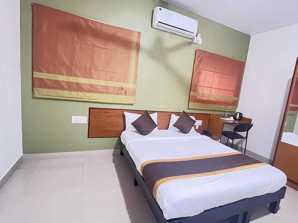 Airport Bliss Boutique Hotel Yelahanka Kültér fotó